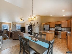 1600 E 62nd St, 57108, 3 Bedrooms Bedrooms, ,3 BathroomsBathrooms,House,For Sale,E 62nd St,1,1022
