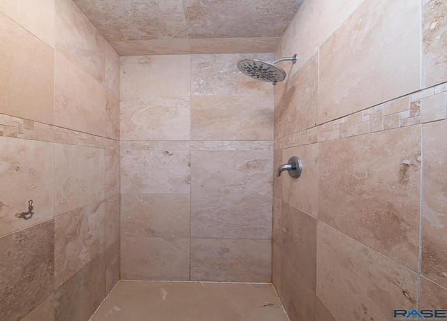 504 RIGGS ST, 51242, 4 Bedrooms Bedrooms, ,3 BathroomsBathrooms,House,For Sale,RIGGS ST,1018